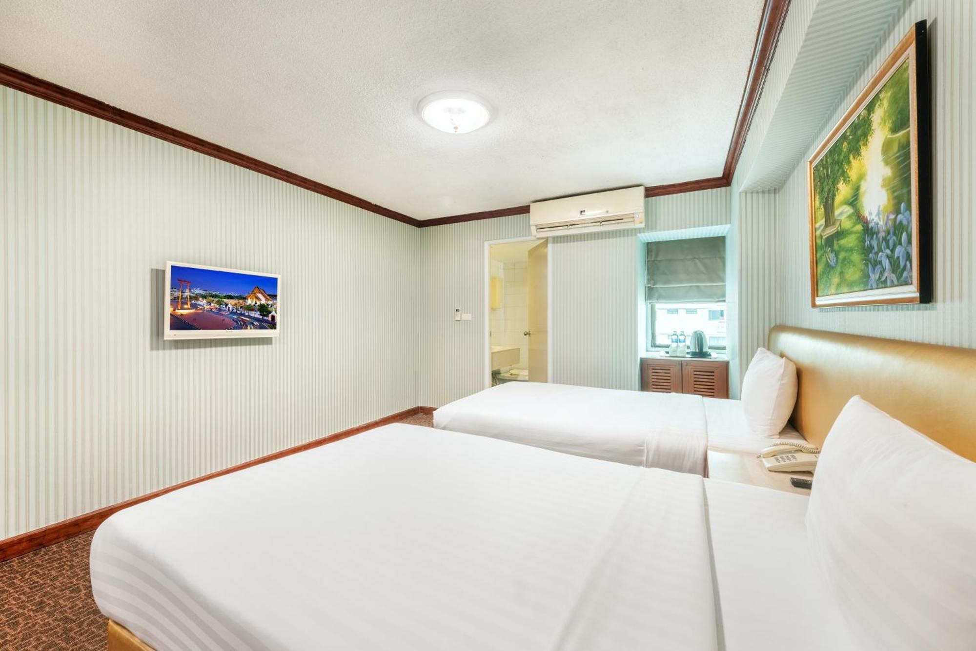 Superior Deluxe Double or Twin Room