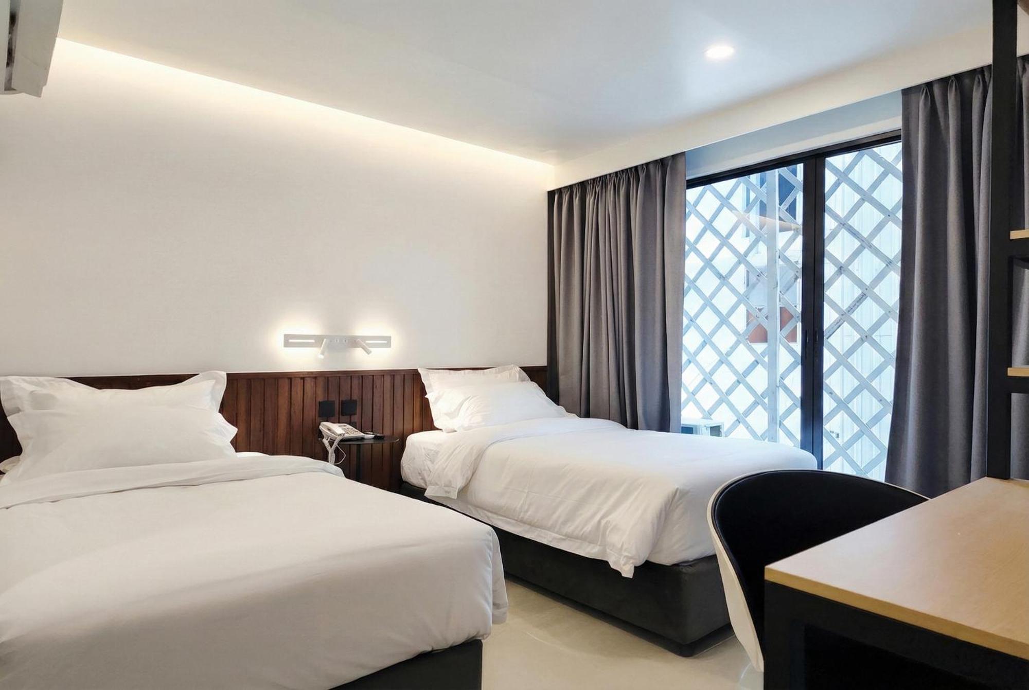 Deluxe Double or Twin Room