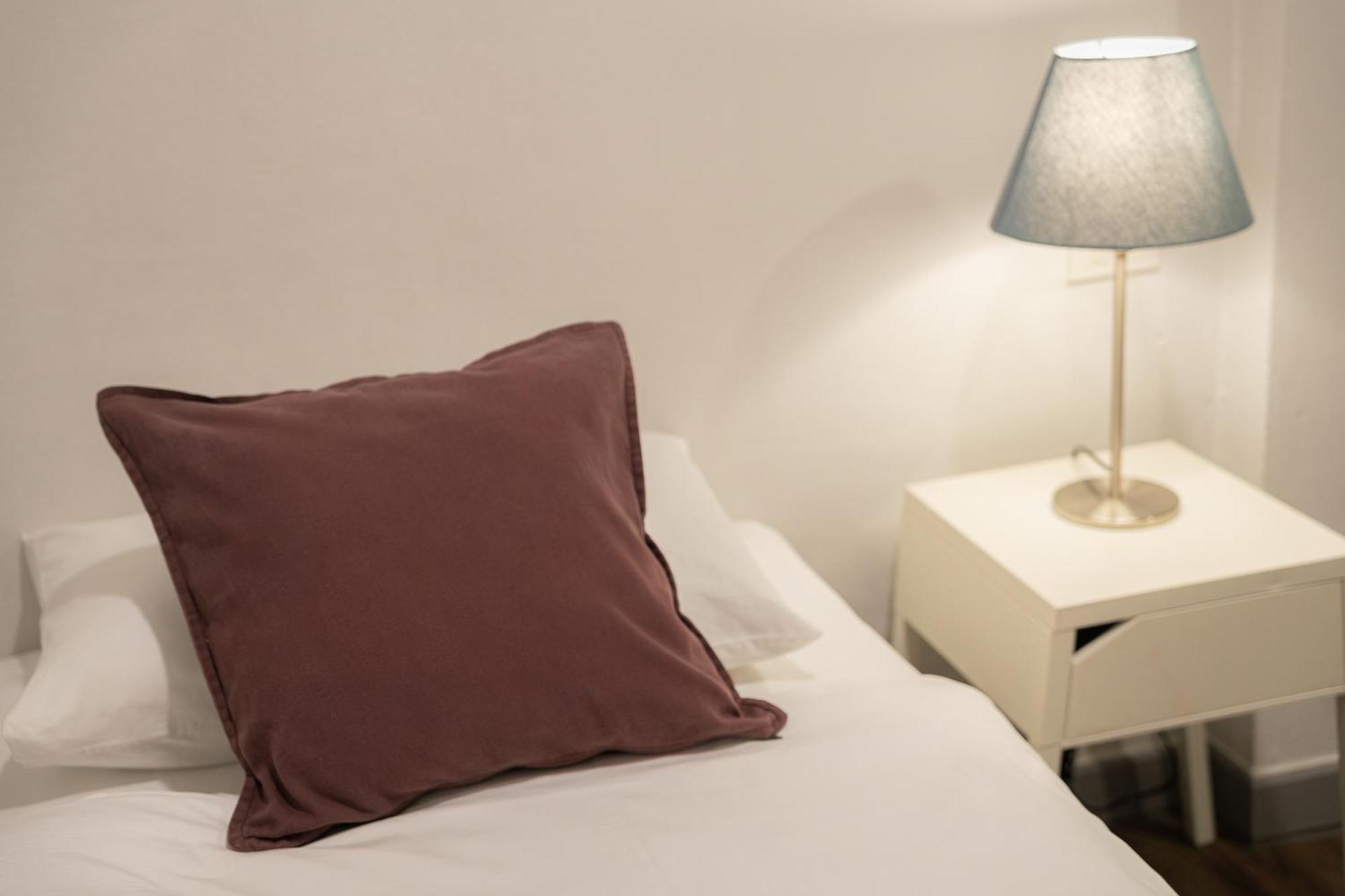 Standard Single Room no window