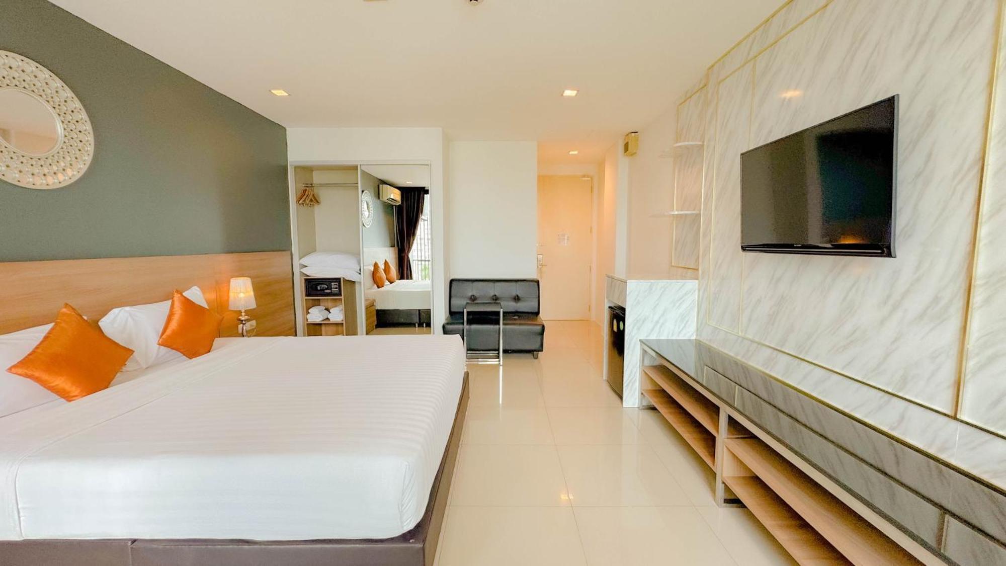 Executive Suite