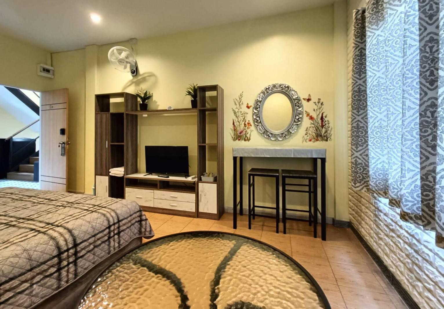 King Room