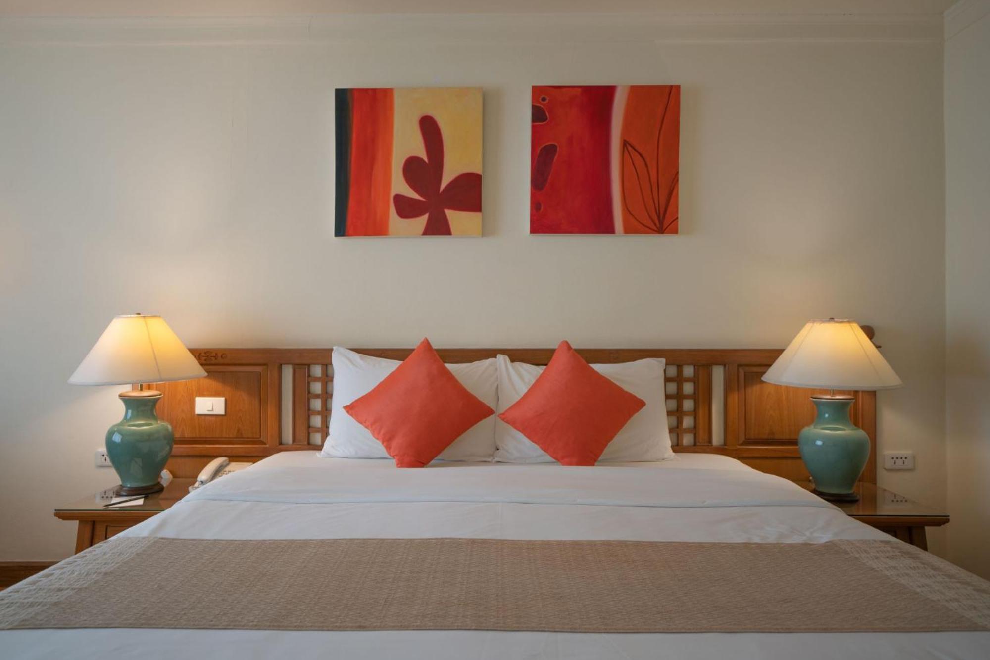 Premium Deluxe Double Room,1758293588:JPEG