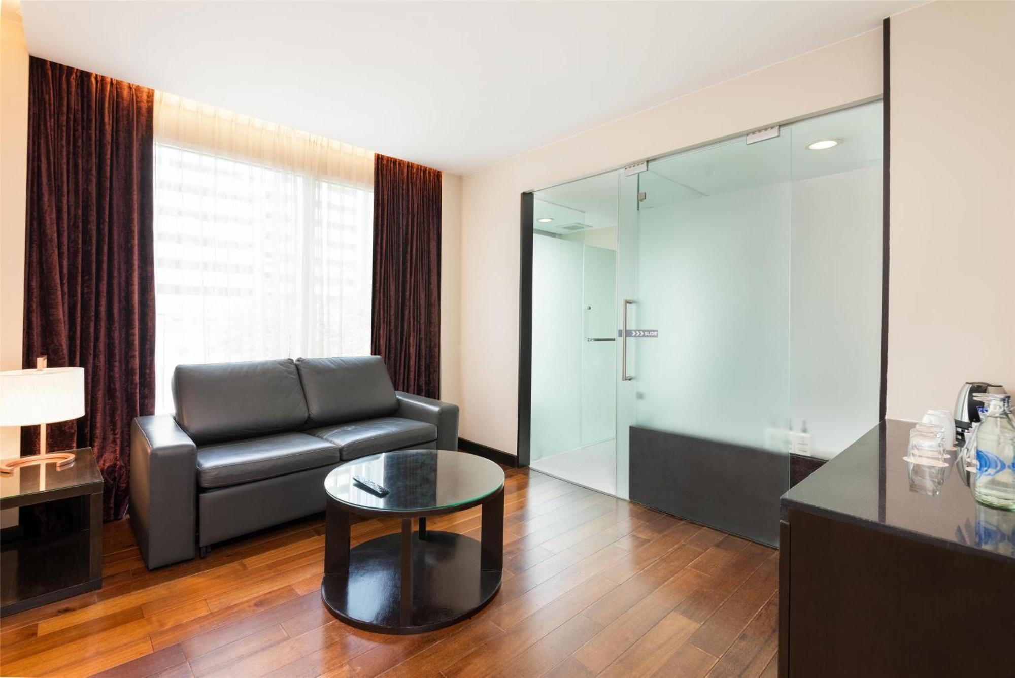 Junior Suite,1758548907:JPEG