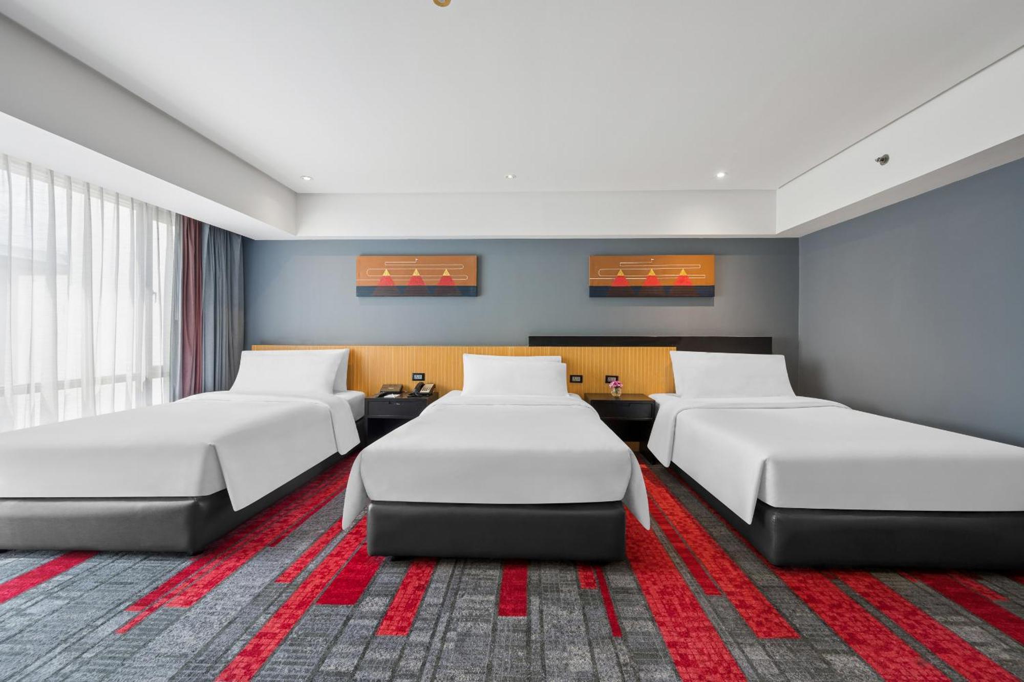 Grand Deluxe Triple Room,1765188298:JPEG