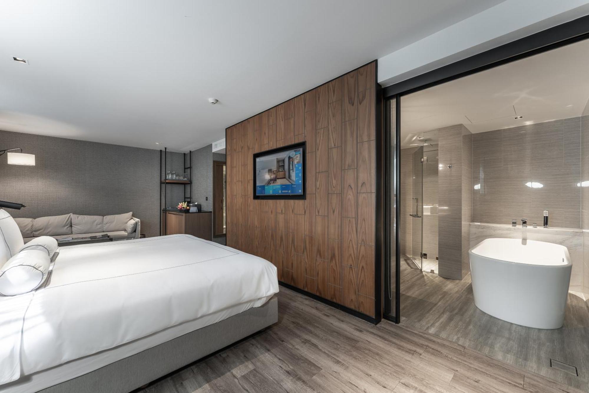 Suite Júnior