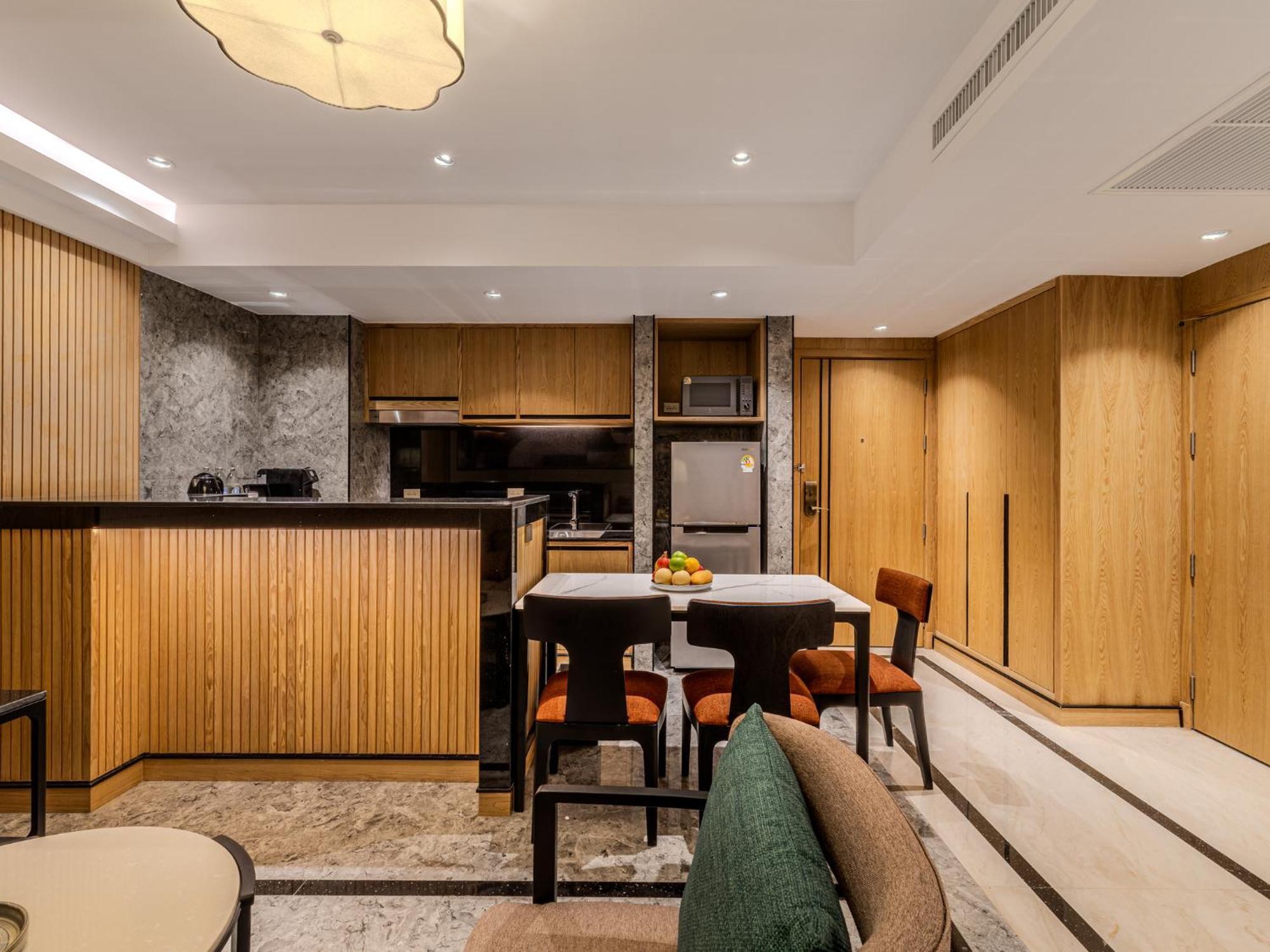 One-Bedroom Suite