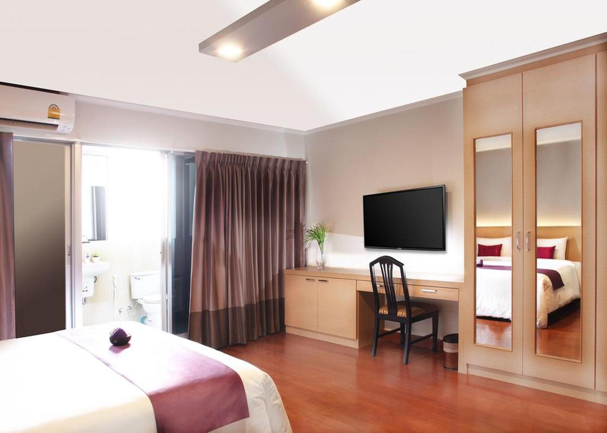 Deluxe Double Room,1769894596:JPEG