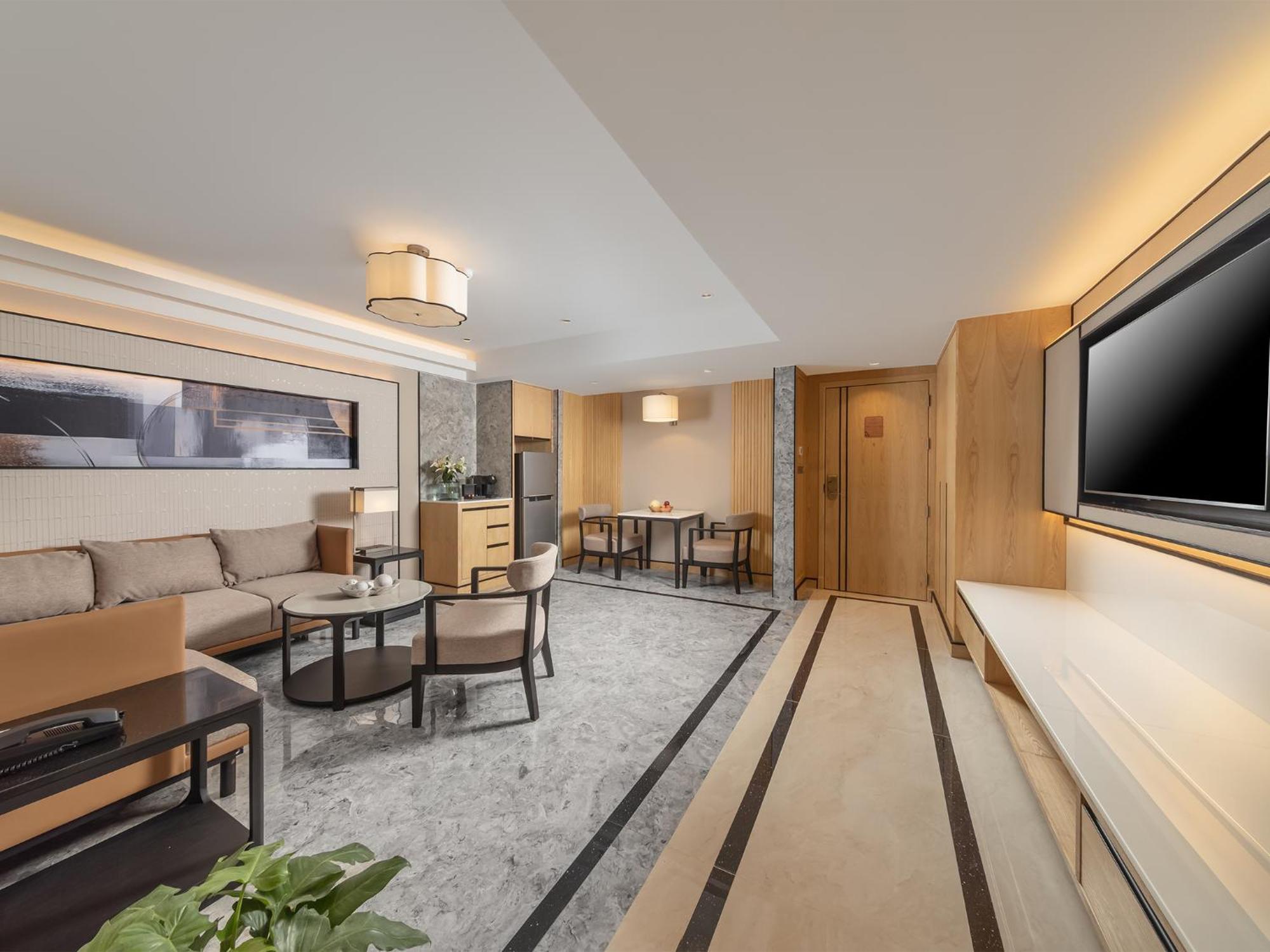 King Suite