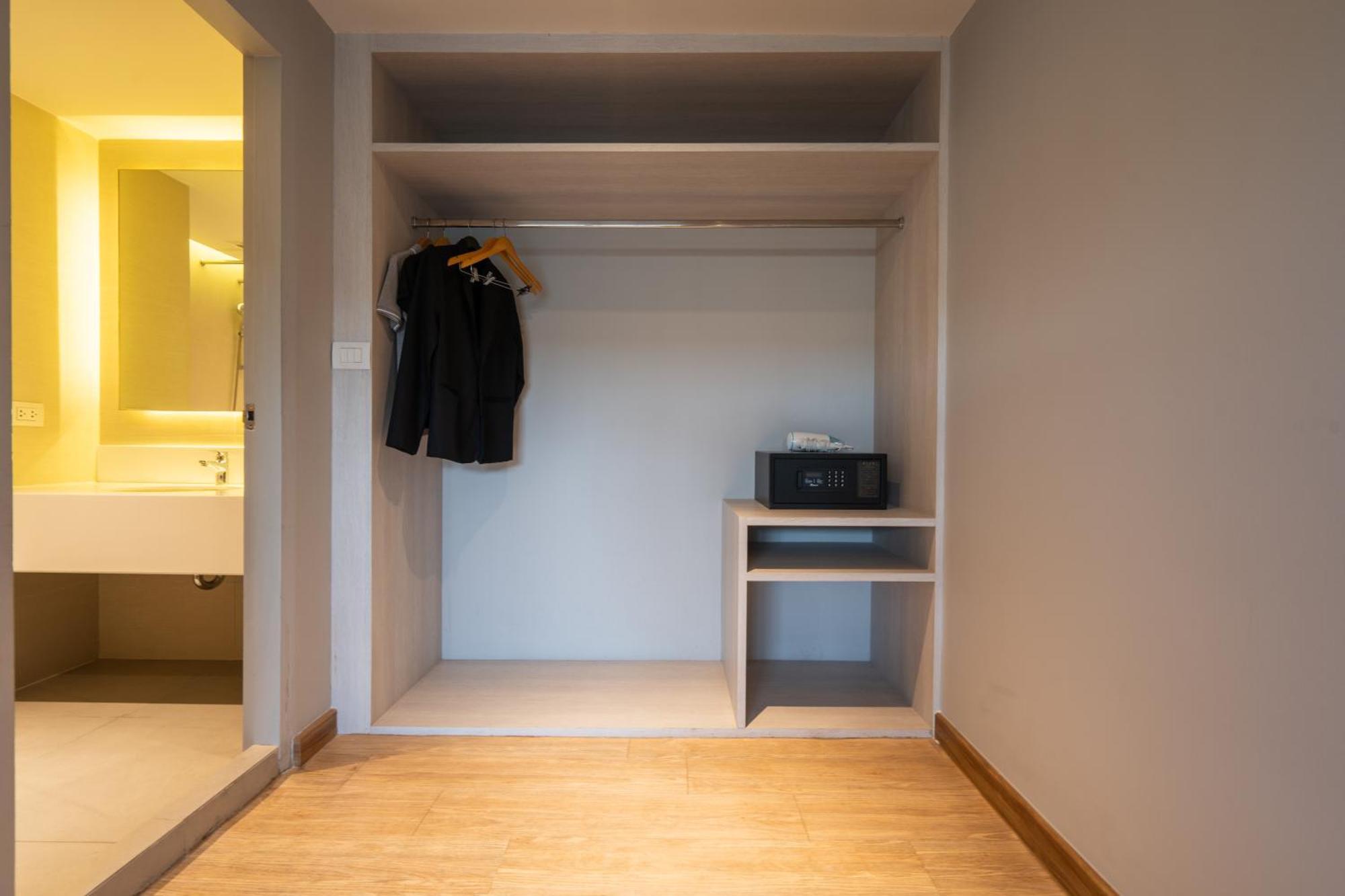 One-Bedroom Suite