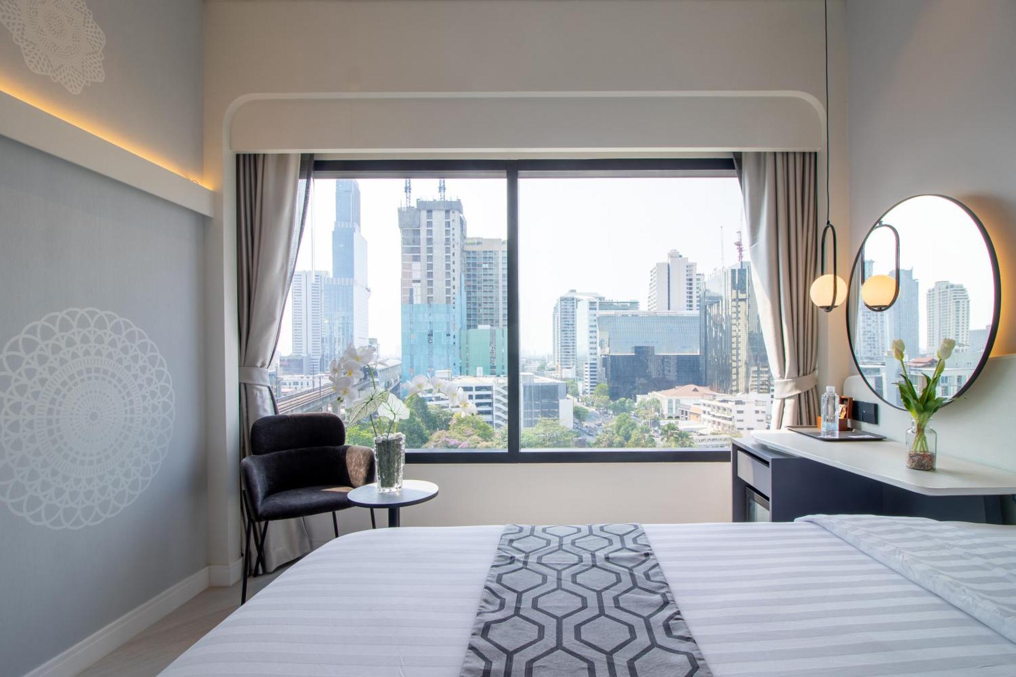 Deluxe Double or Twin Room