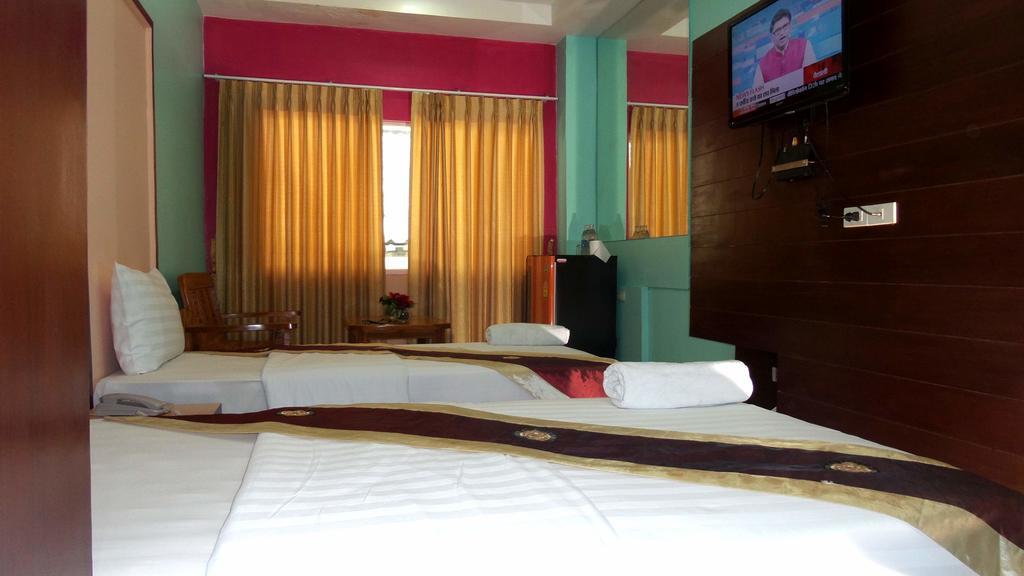 Quarto Twin Standard