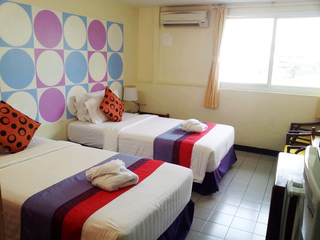 Deluxe Double or Twin Room