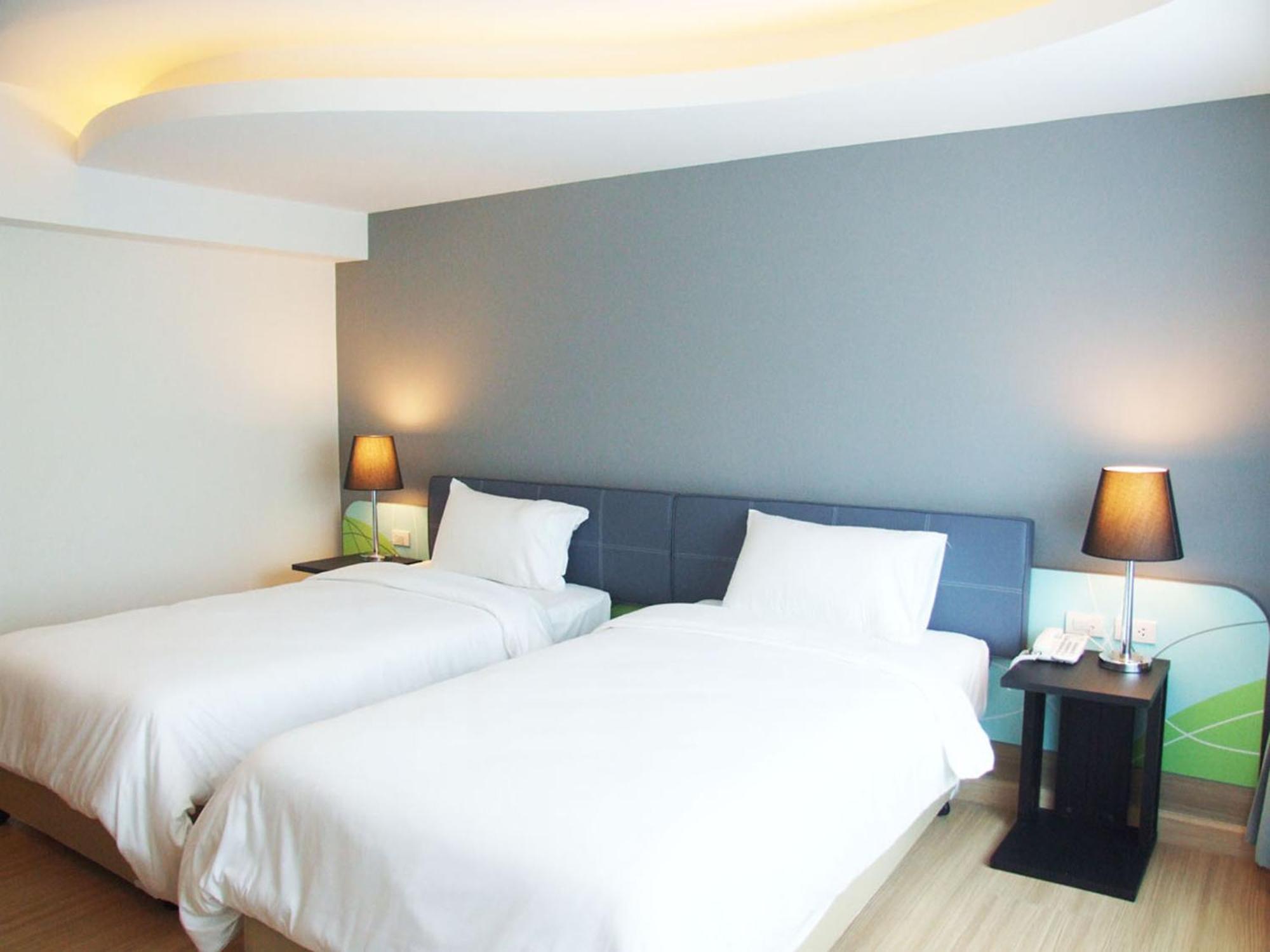 Deluxe Twin Room,699270009:JPEG