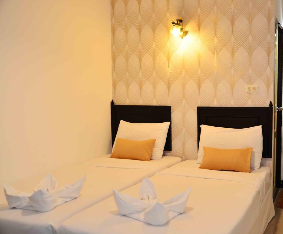 Standard Twin Room,1580406133:JPEG