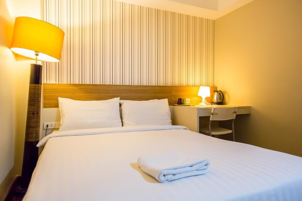 Standard Double Room,445021701:JPEG