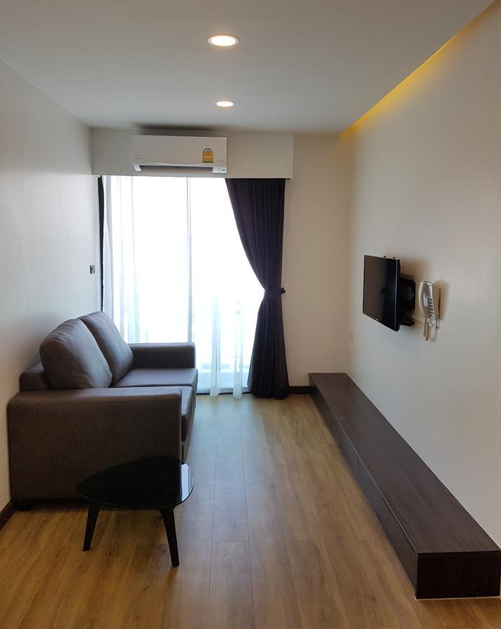 Deluxe Room,721448548:JPEG