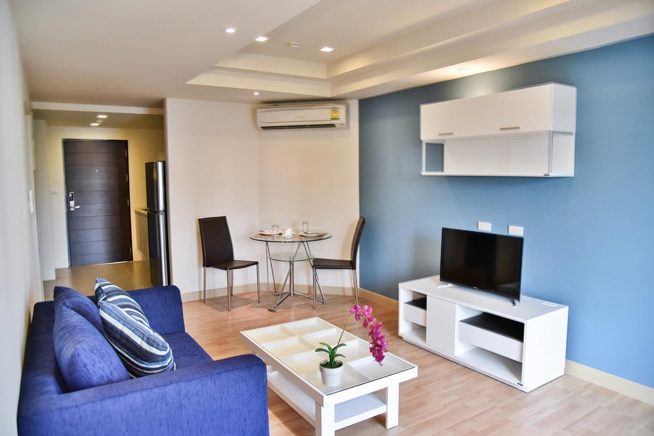 Deluxe Two-Bedroom Apartment,1580690769:JPEG