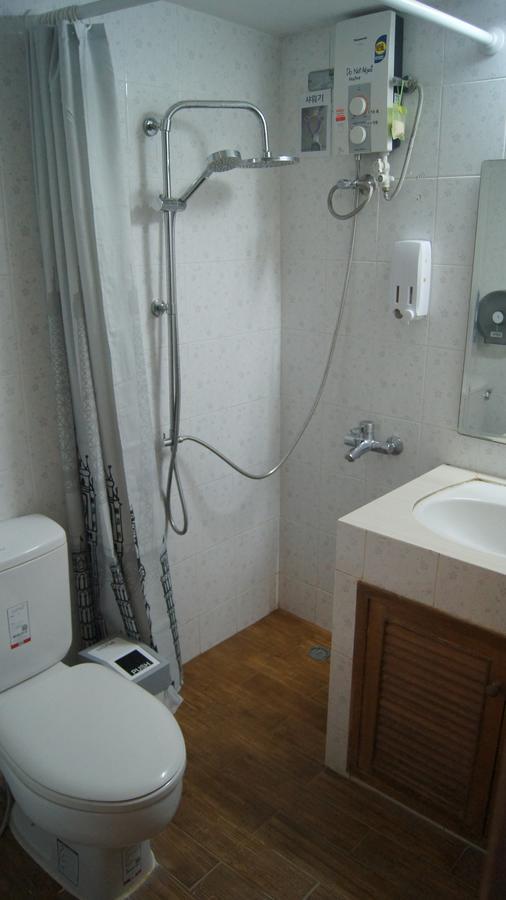 6-Bed Mixed Dormitory Room,560463054:JPEG
