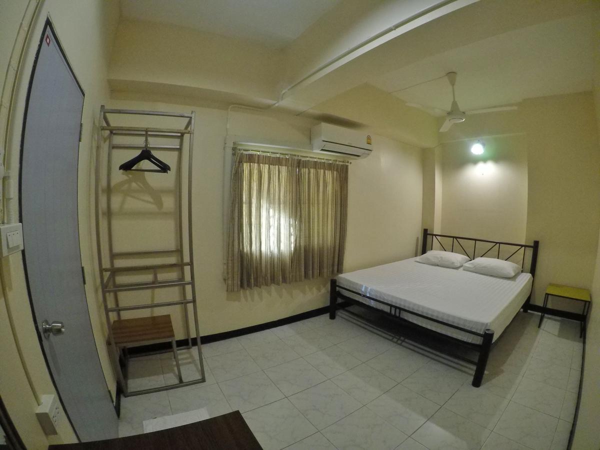 Double Room Private Bathroom