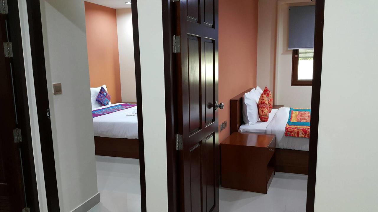 Two-Bedroom Apartment,587266842:JPEG