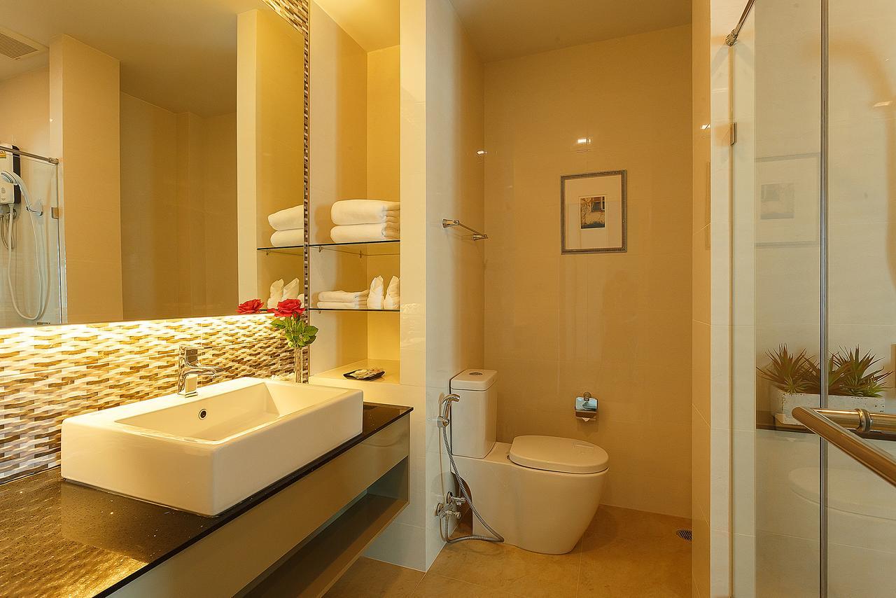 Premier King Room