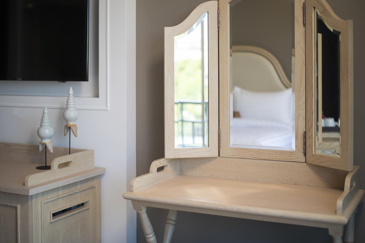 Riverside Deluxe Twin Room