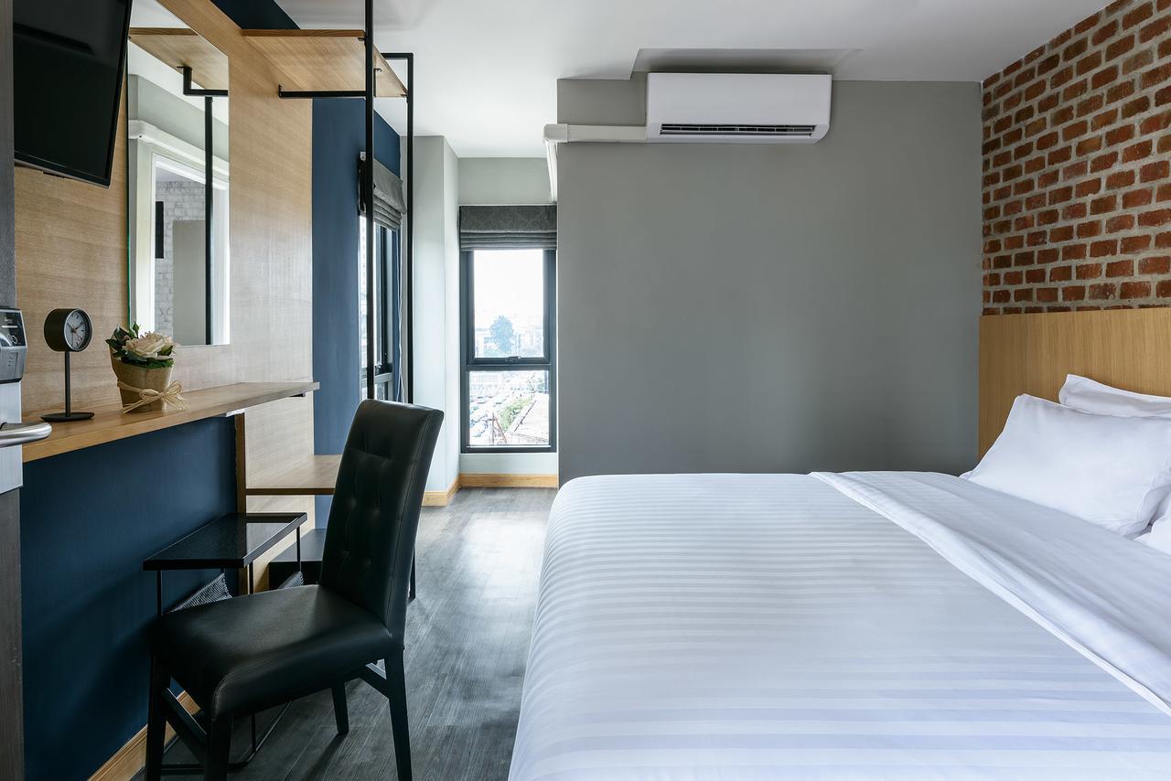 Double Room Private Bathroom