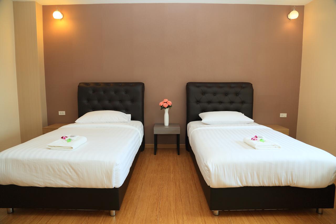 Quarto Twin com Casa de Banho Privativa