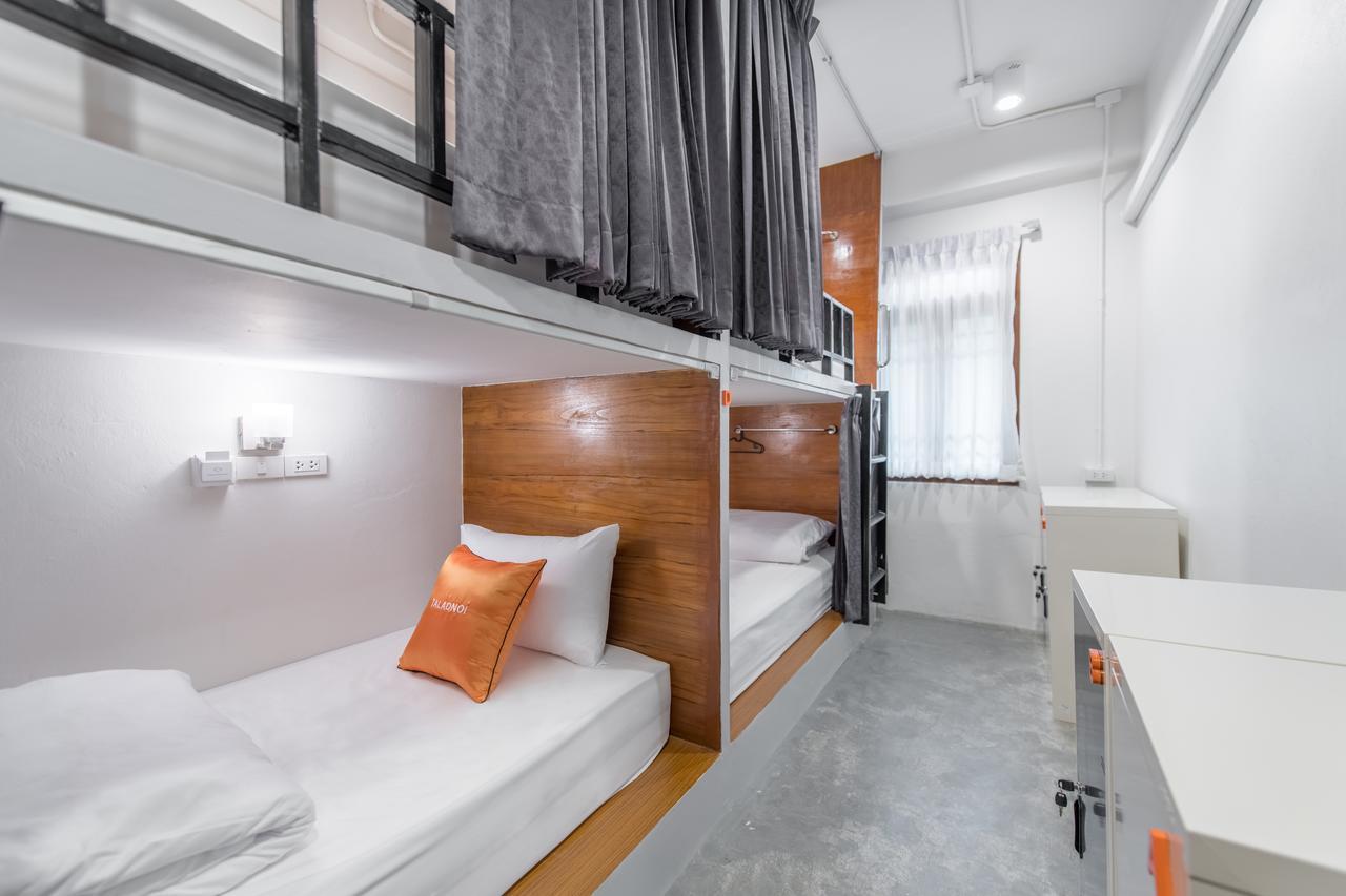 Cama em Dormitório Feminino com 4 Camas