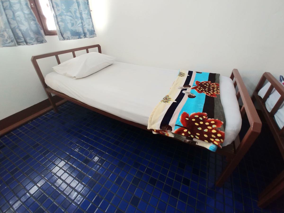Triple Room Private Bathroom