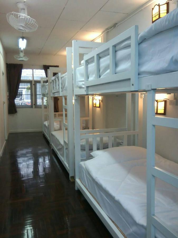 Bunk Bed Female Dormitory Room