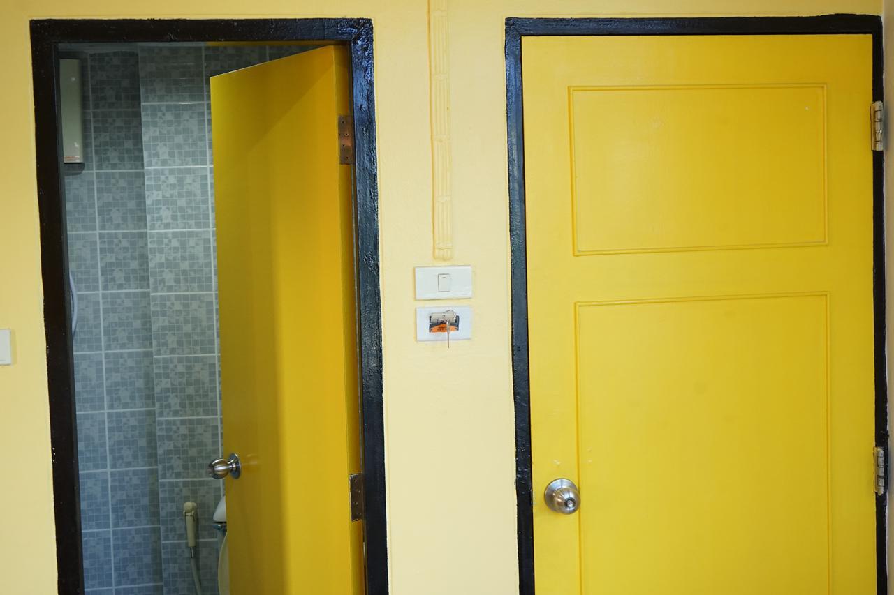 Twin Room Private Bathroom
