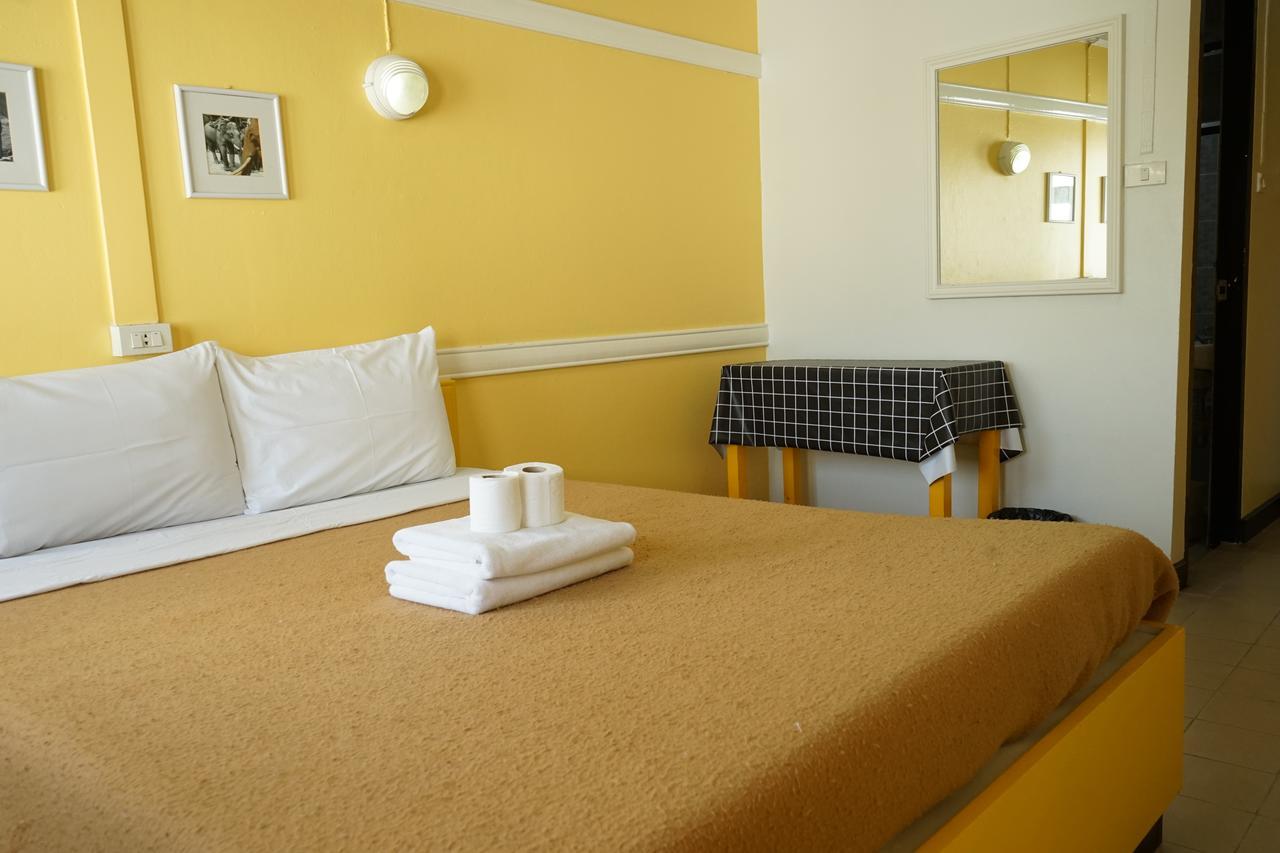 Double Room Private Bathroom