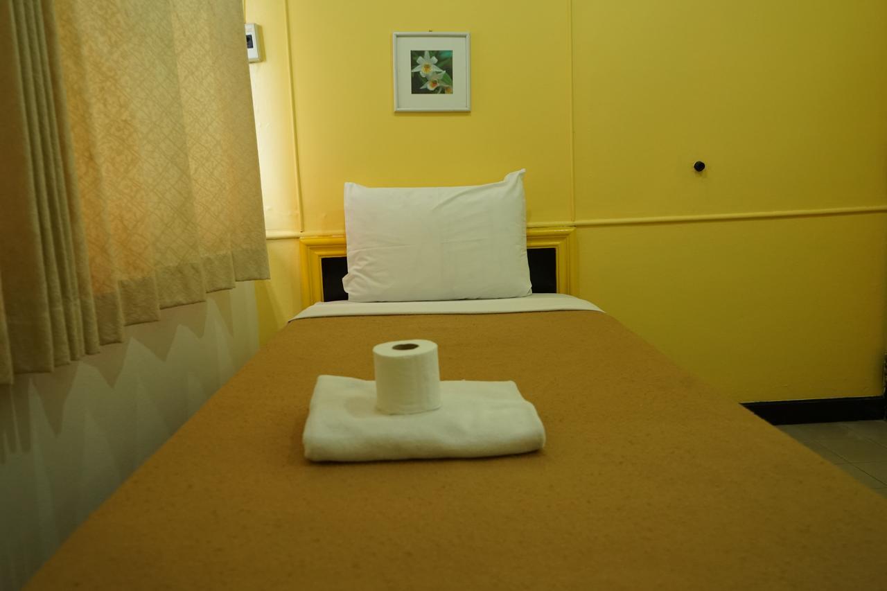 Budget Single Room