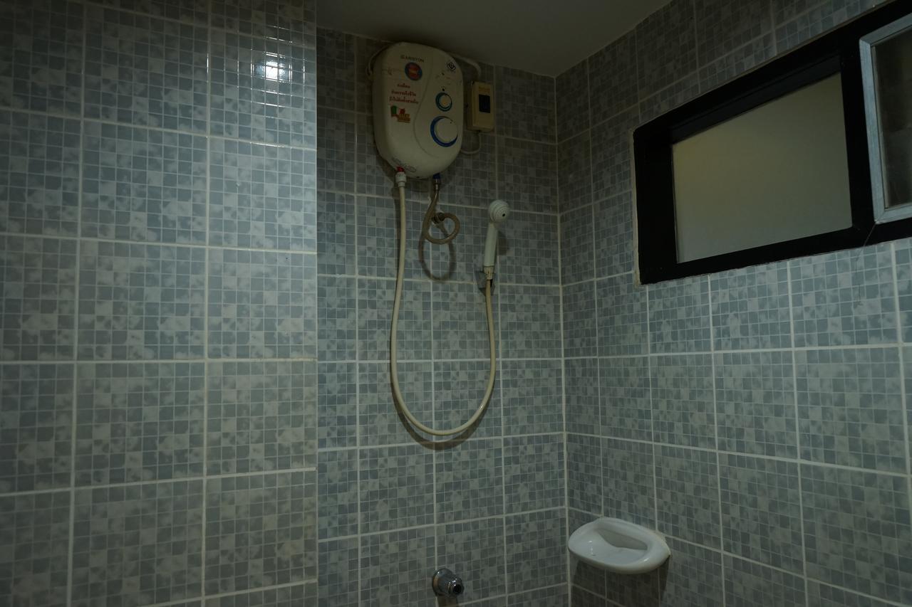 Twin Room Private Bathroom