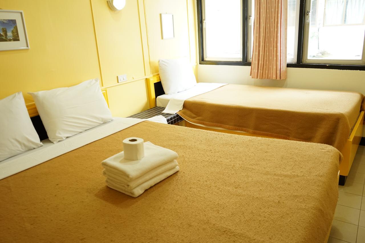 Basic Triple Room