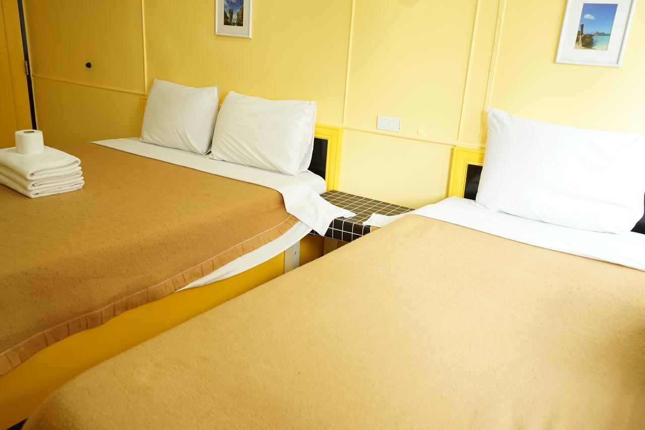 Basic Triple Room