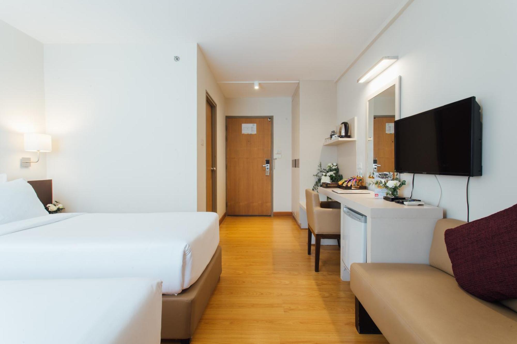Standard Twin Room