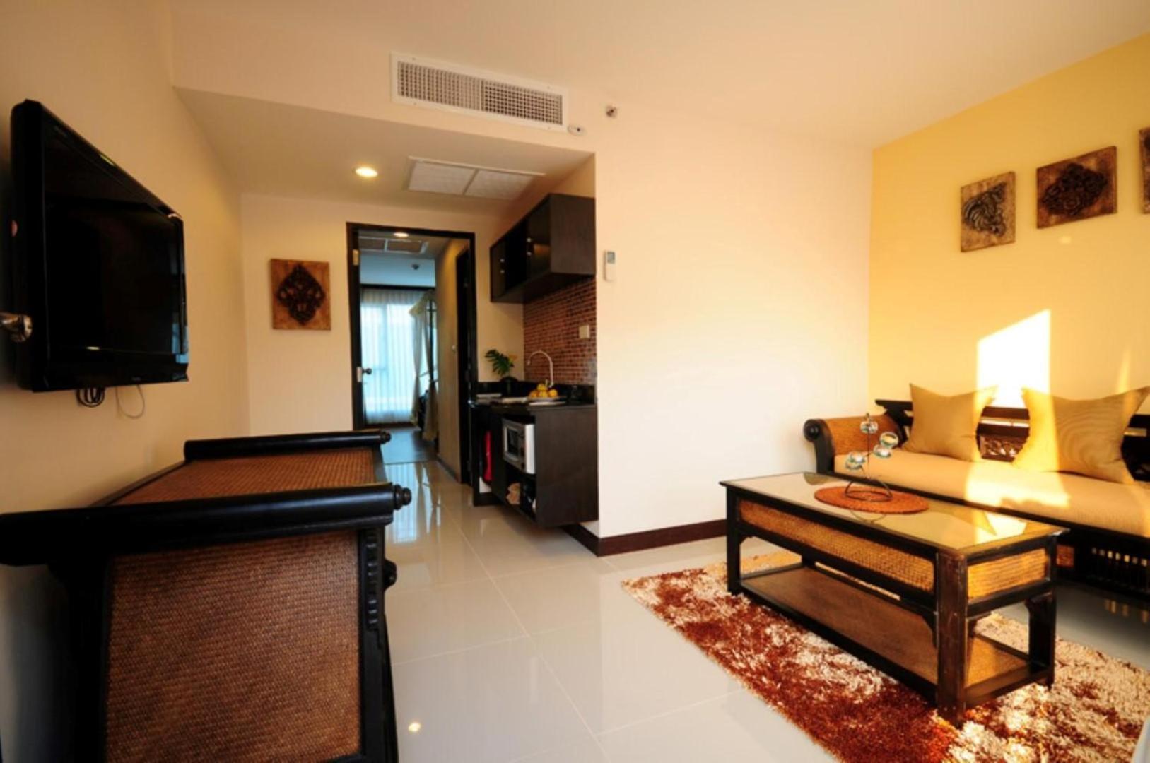 Suite,1640378277:JPEG