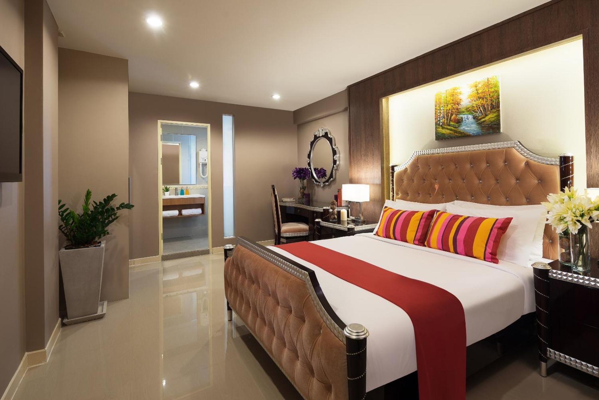 Premier Double Room,705635734:JPEG