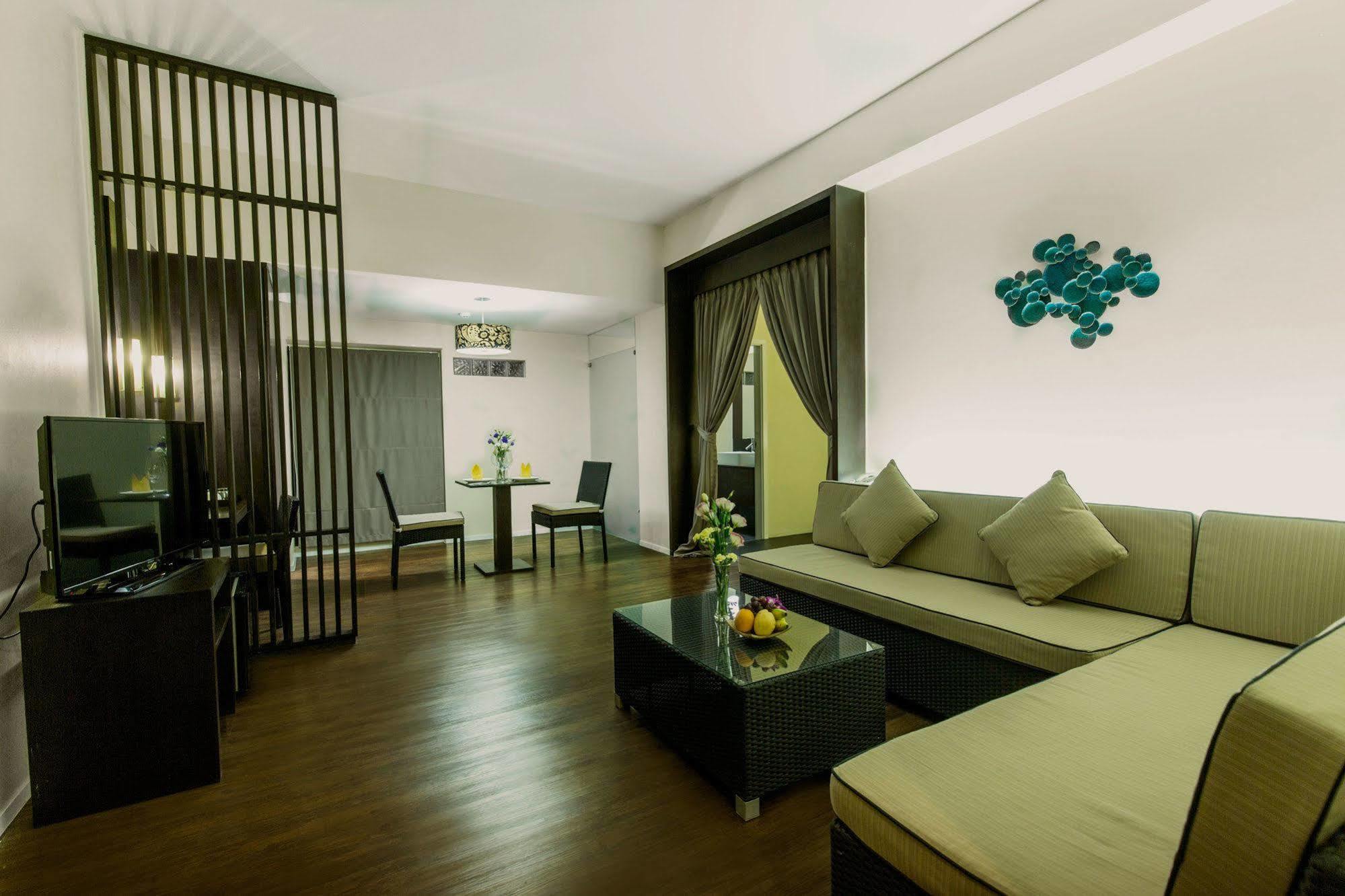 One-Bedroom Suite