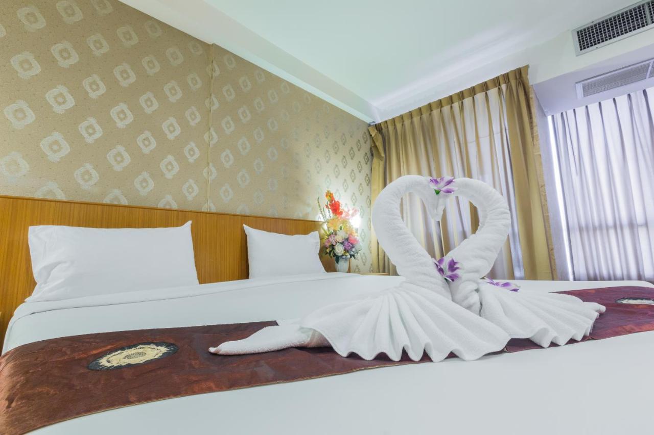 Large Double or Twin Room