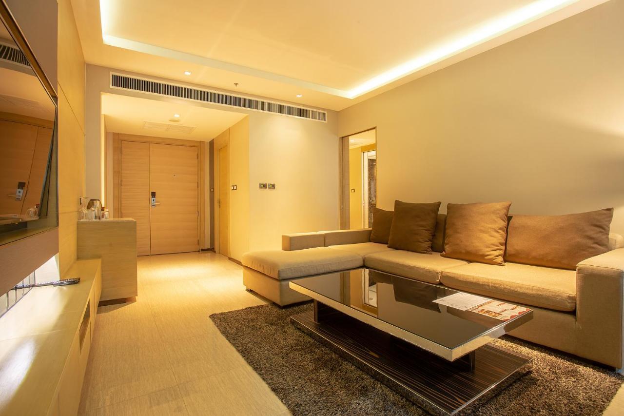 Exclusive Suite,1208898049:JPEG