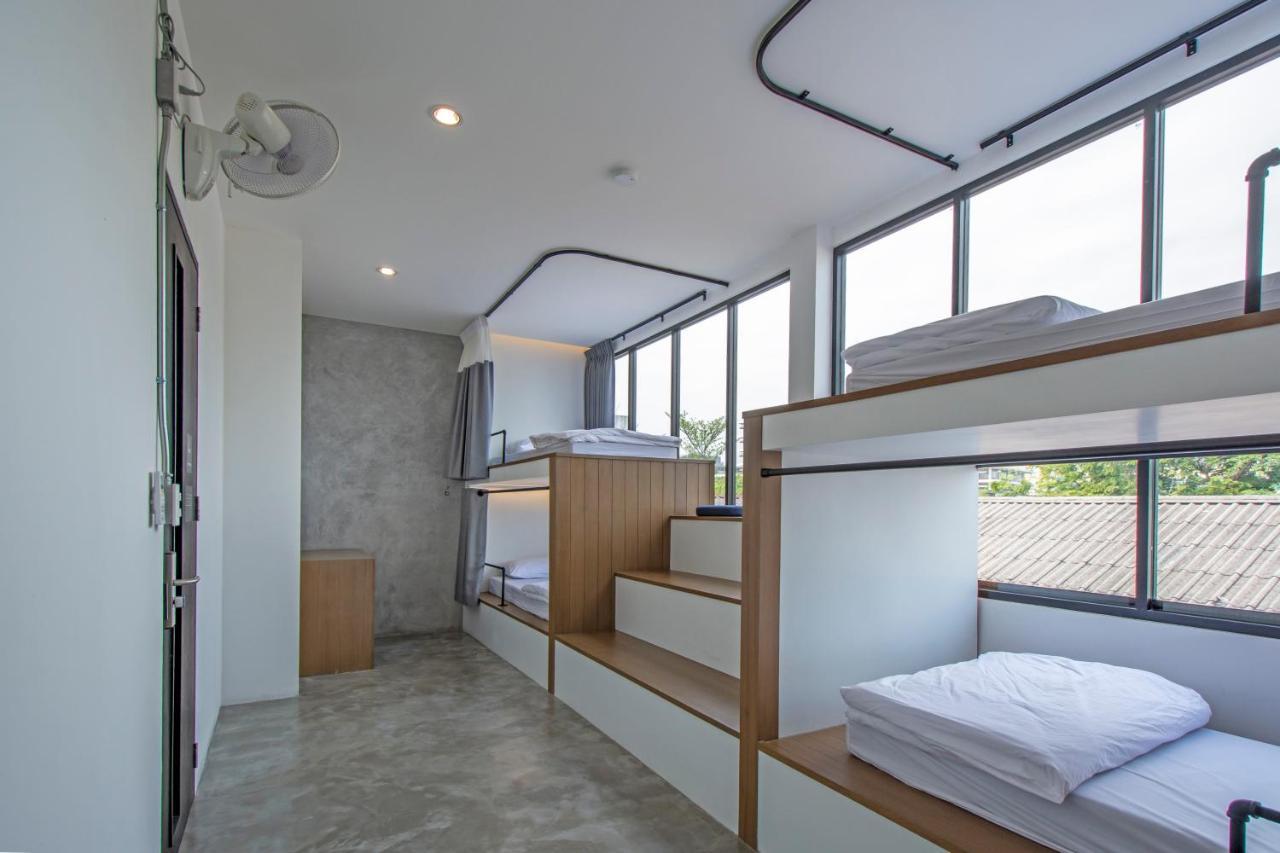 Bed 4-Bed Dormitory Room,746434070:JPEG