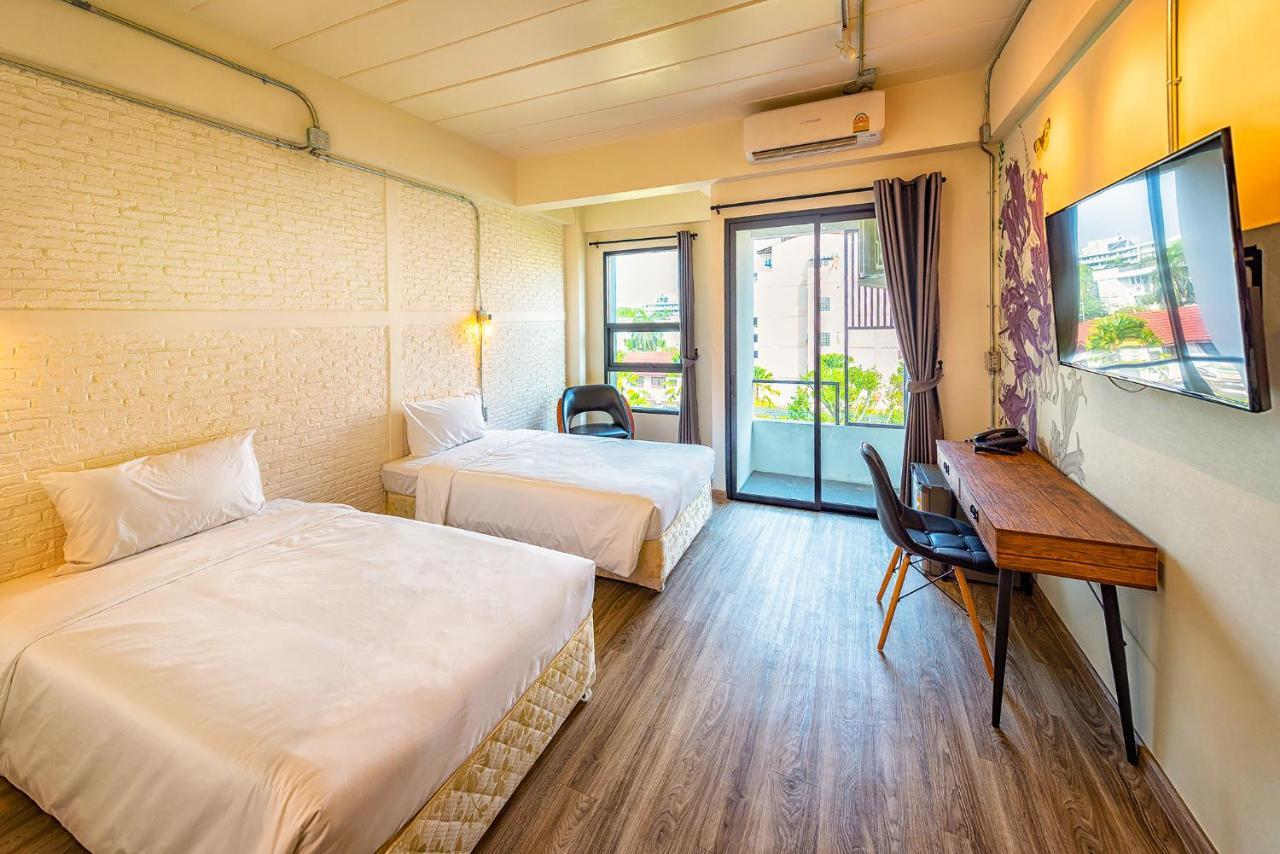 Deluxe Double or Twin Room,752442593:JPEG
