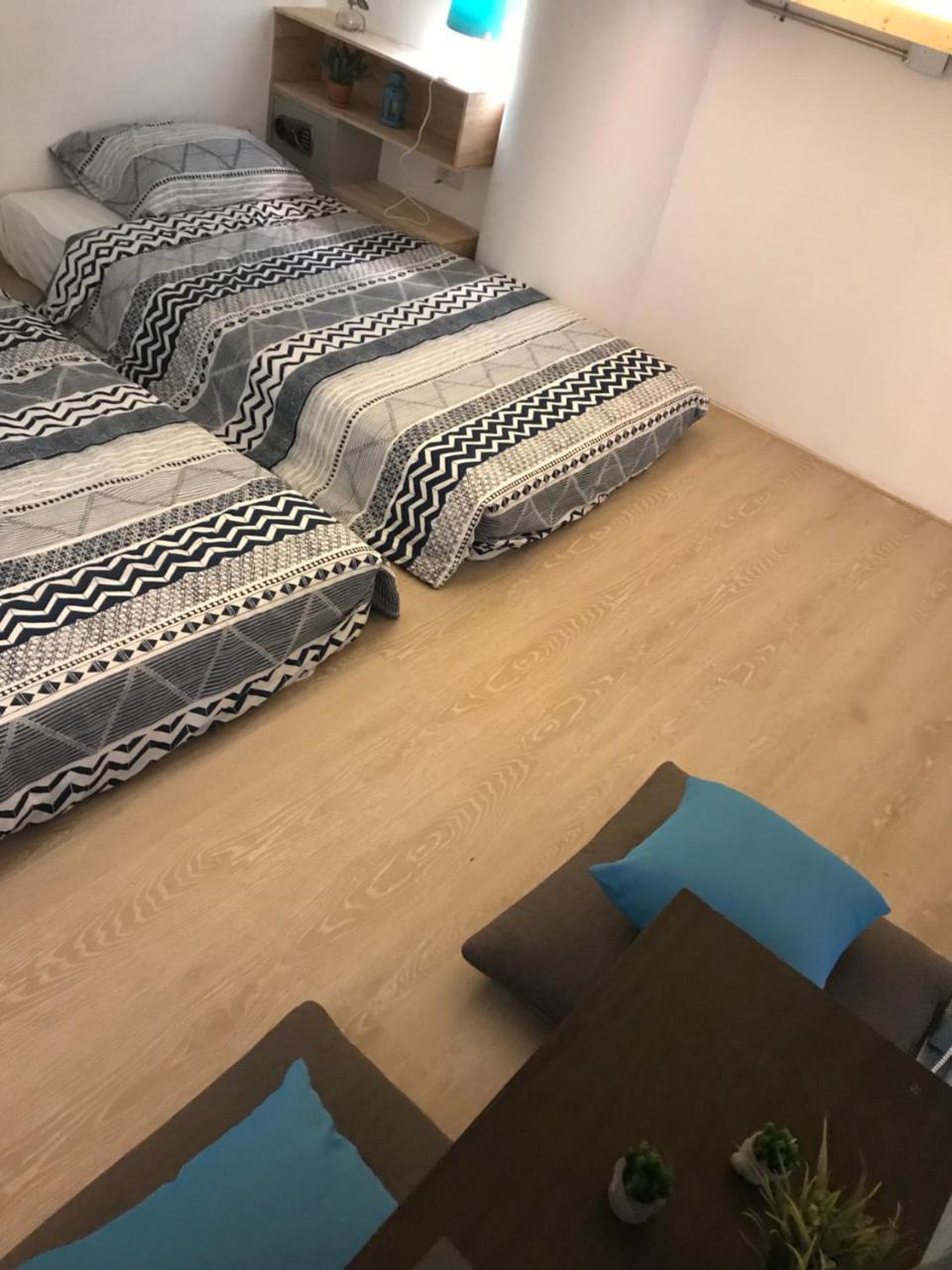Twin Room Private Bathroom