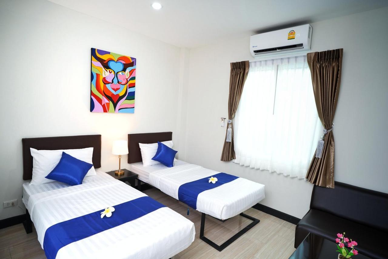 Quarto Twin Standard