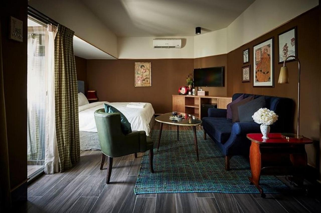 King Room,1279477795:JPEG