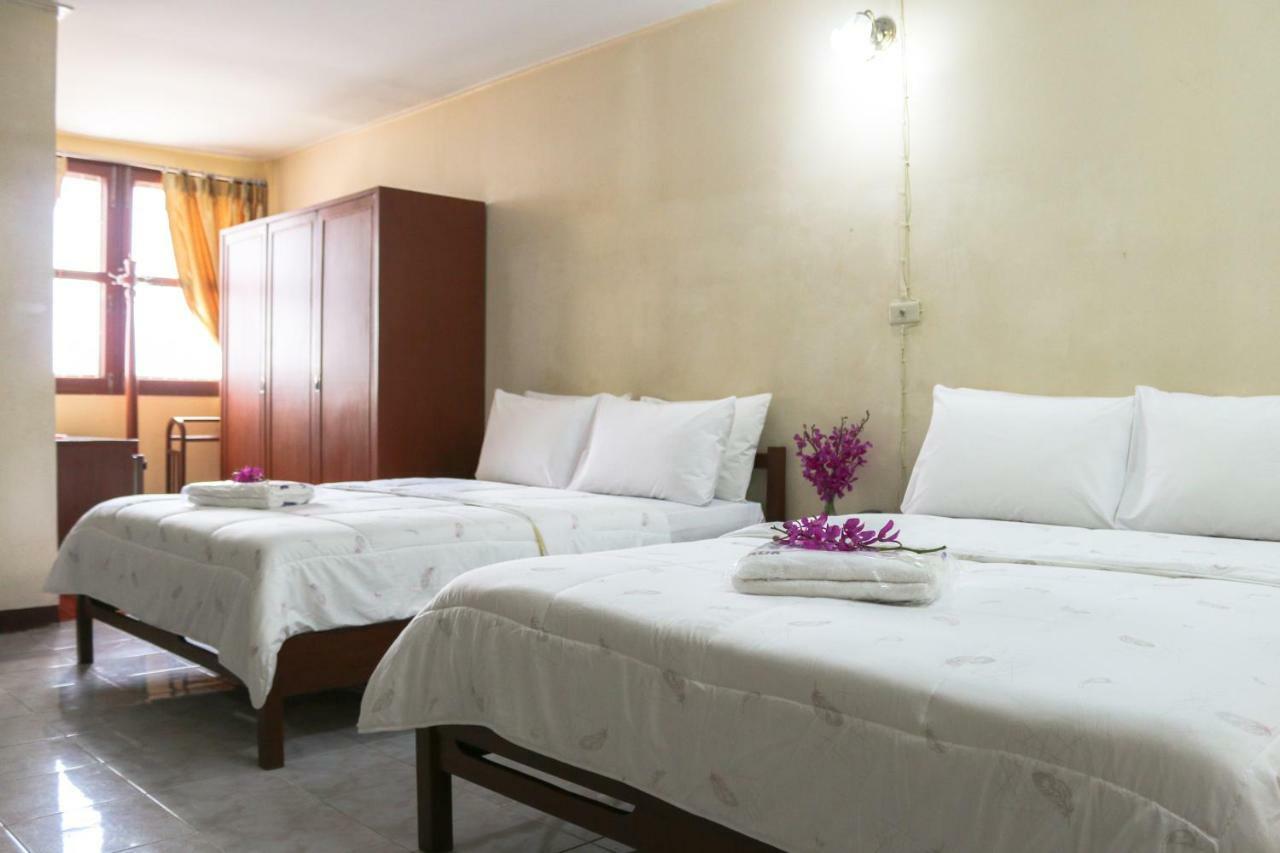 Standard Queen Room Two Queen Beds