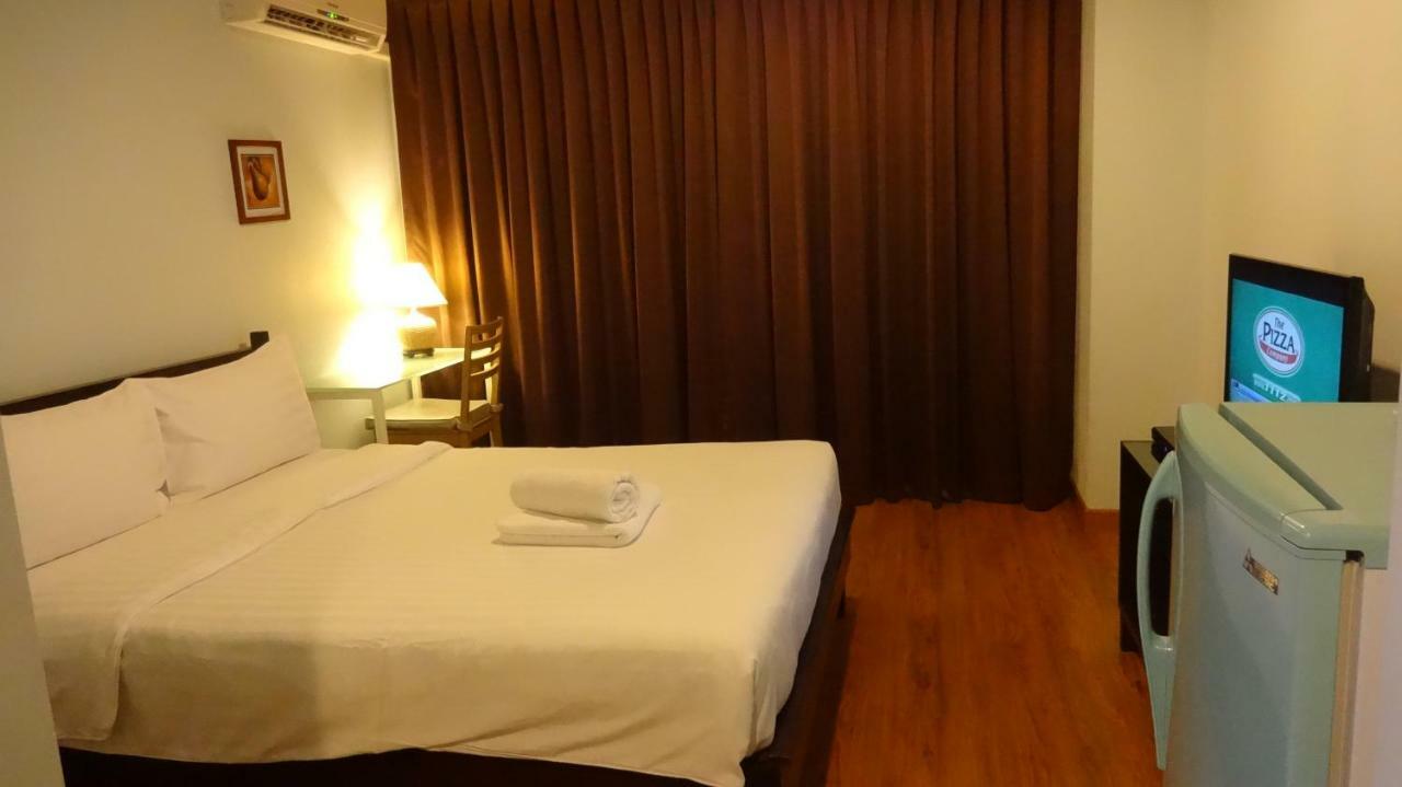 Standard Double Room,784128918:JPEG